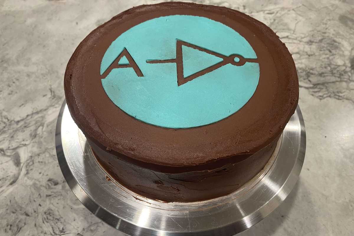 Cake Stencil Guide